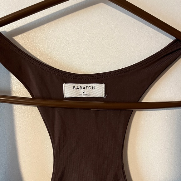 Aritzia Babaton Contour XL Tank - Brown - Picture 2 of 3